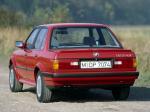 BMW 325iX Sedan 1987 года